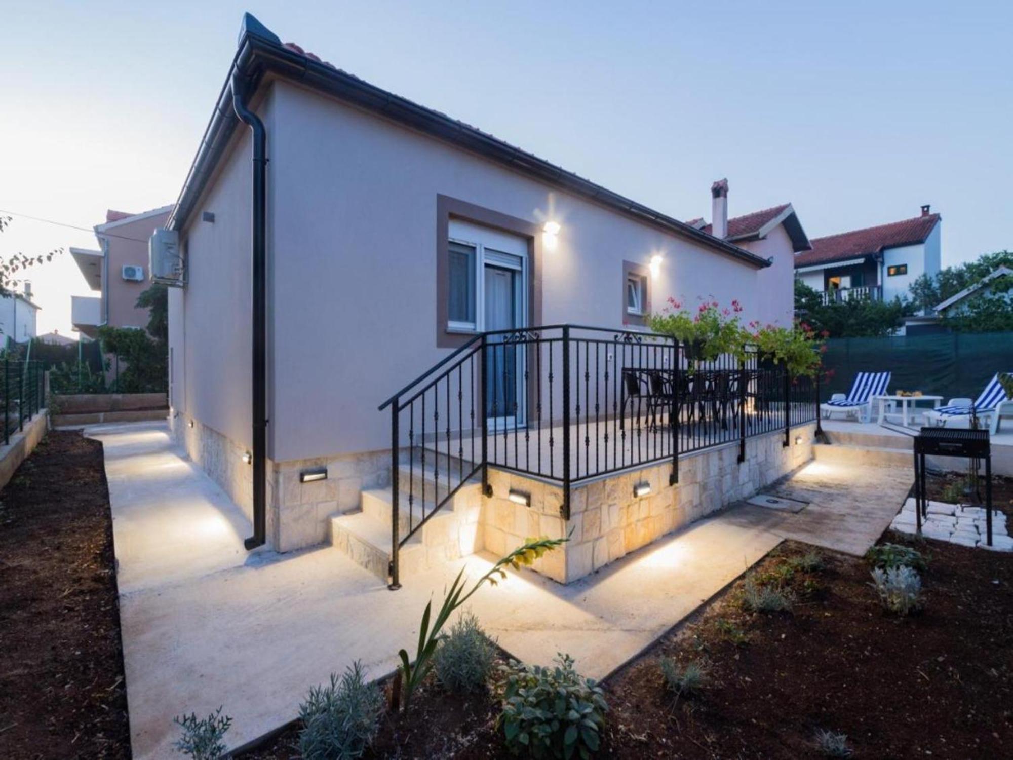 Mihael Holiday House 扎达尔 外观 照片